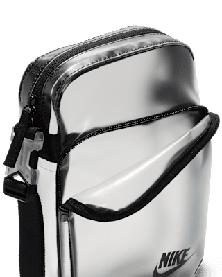 Nike Heritage Crystal Crossbody Bag (4L). Nike.com